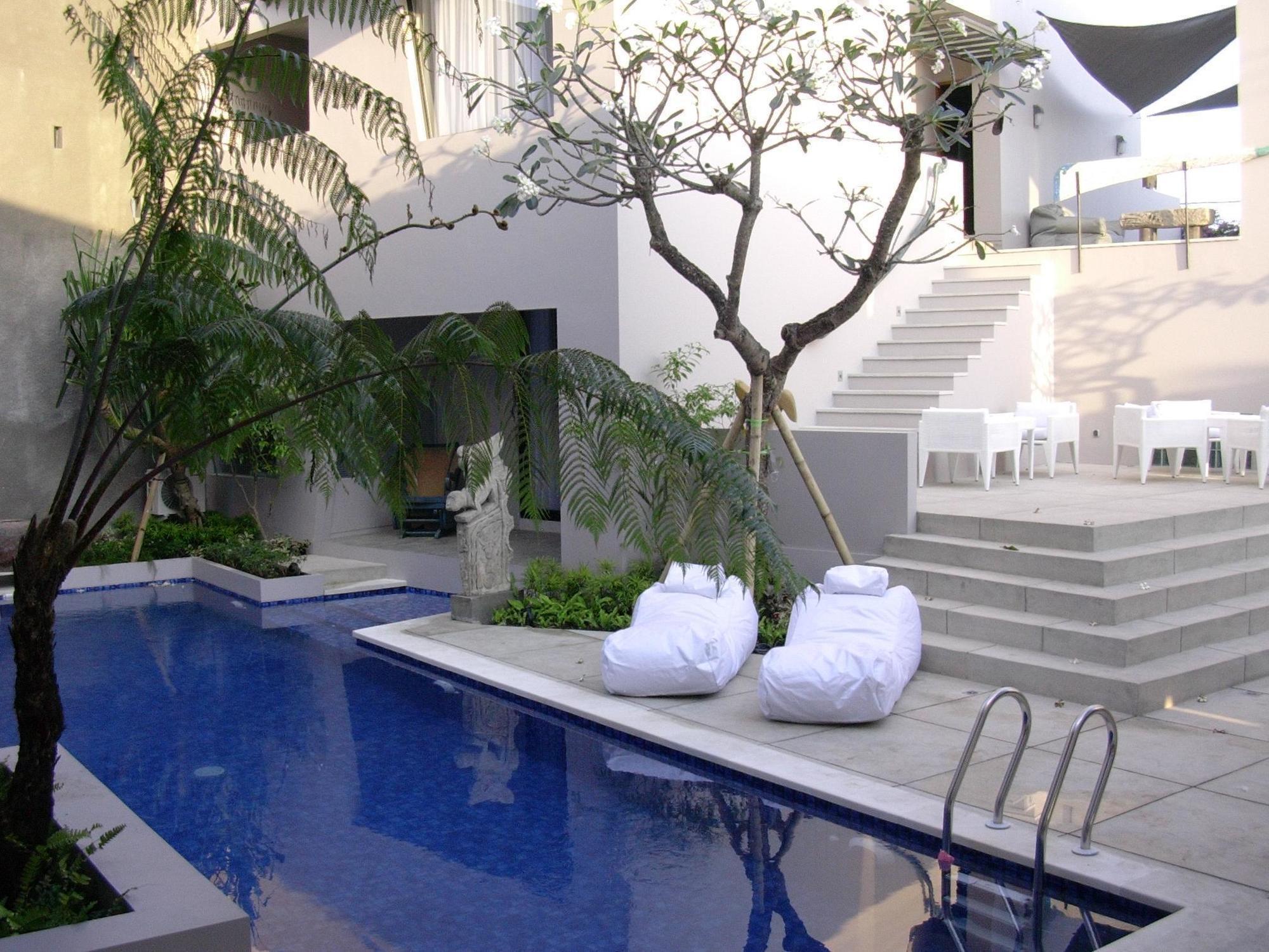 Hotel Scala Bed&Beyond Kerobokan Exterior foto
